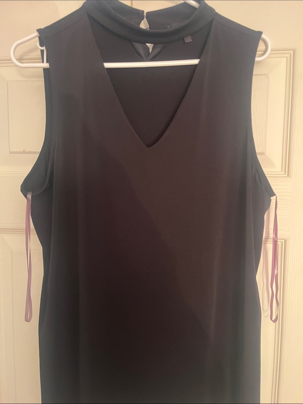 Nine West Black Sleeveless V-Neck Tank with Mock Collar